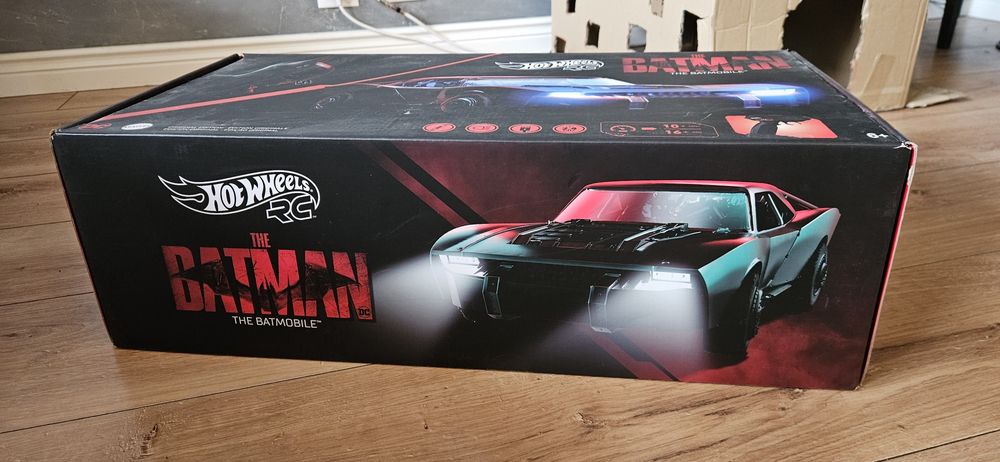 Batman RC Hot Wheels batmobile samochód na sterowanie DC marvel