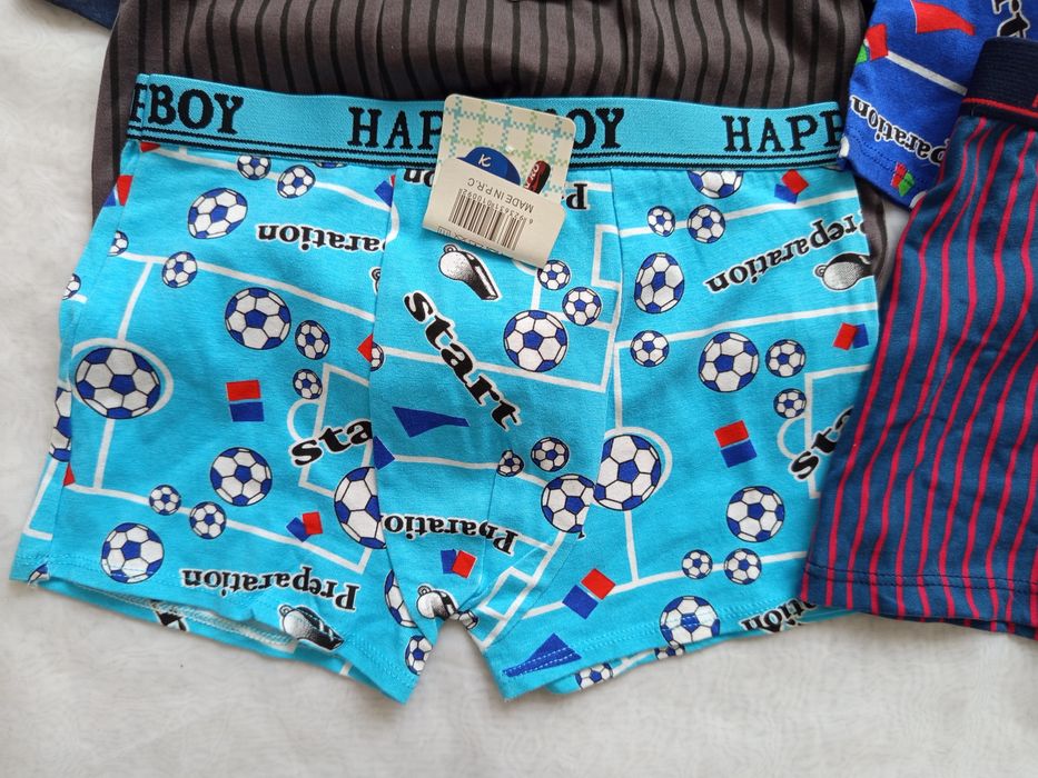 Zestaw bokserek 134/146cm 8szt