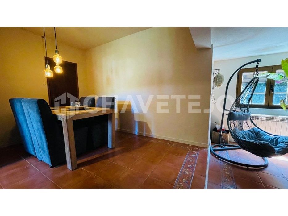 Quinta com 1ha de terreno, casas de hospedes e com vistas deslumbra...