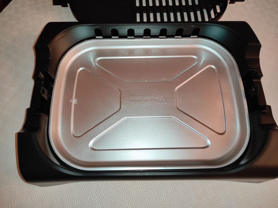 Grelhador de mesa eléctrico Electrolux sem fumo