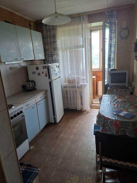 Здам 1 кімнатну Лобановського 37, спецпроект, цегла.
