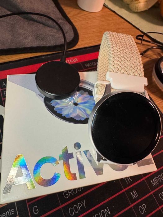 Смарт-годинник samsung Active 2
