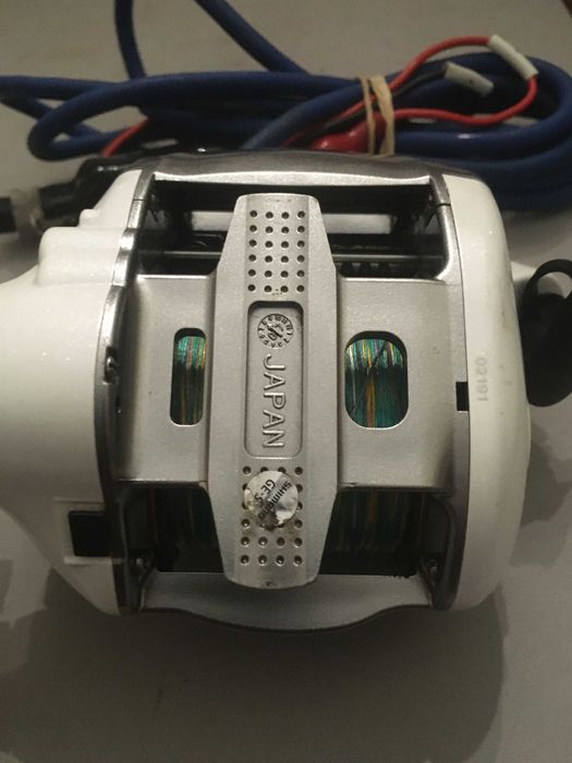 Carreto elétrico SHIMANO 3000XH