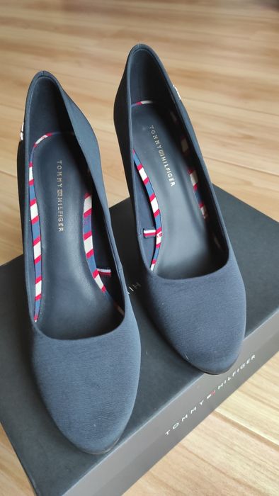 Oryginalne szpilki Tommy Hilfiger nr 37