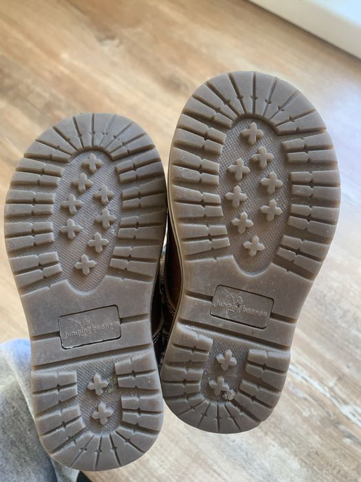 Дитячі демісезонні  шкіряні черевики 22-23