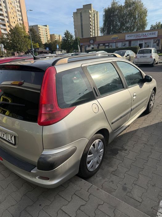 Peugeot 206 Sprzedam samochód osobowy. Zapraszam do kontaktu.