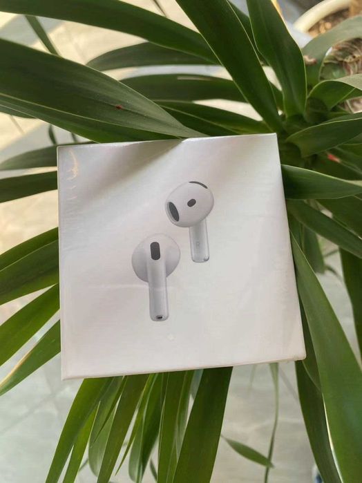 Słuchawki Bluetooth Apple AirPods 4  nowe