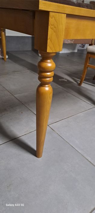 Mesa sala de Jantar sem cadeiras