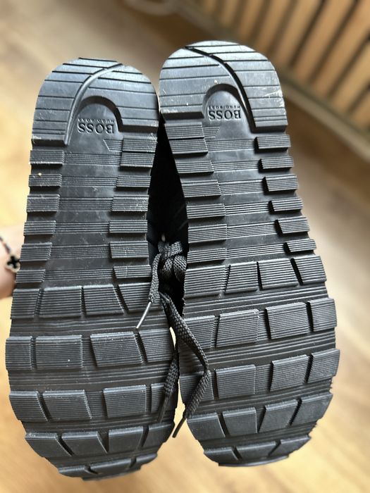 Кросівки Hugo Boss сітка р.42 на 41 -26 см нові