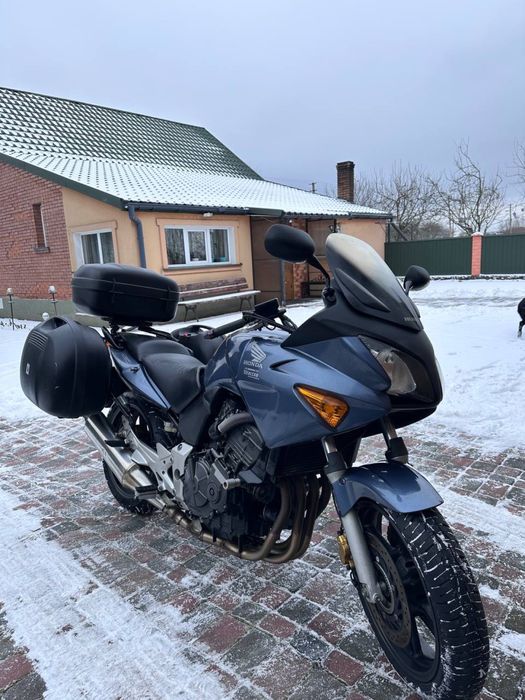 Мотоцикл Honda CBF 600