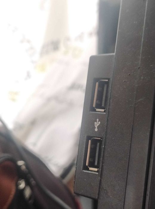 Dell 22 polegadas Ecrãn rotação 90º