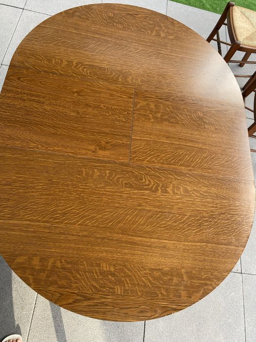 Mesa extensivel e 4 cadeiras