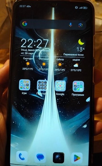 Nubia Neo 5G — у хорошому стані + 2 чохли в подарунок