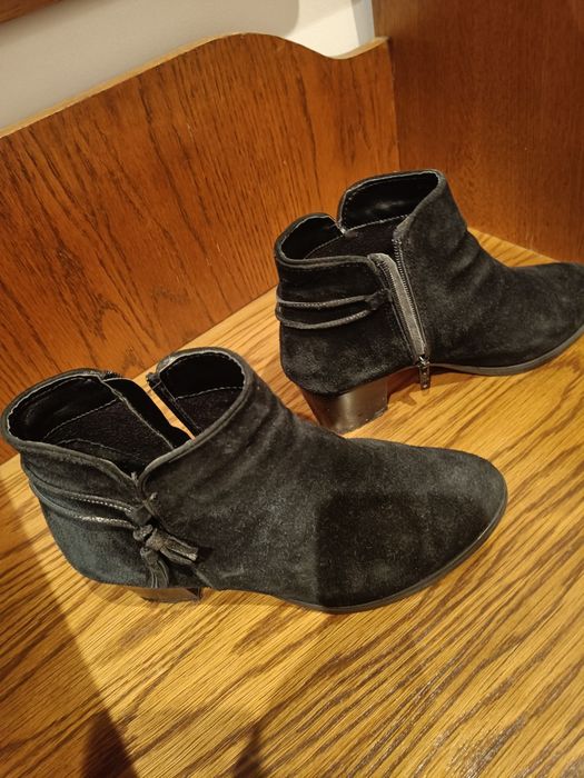Buty, botki zamszowe