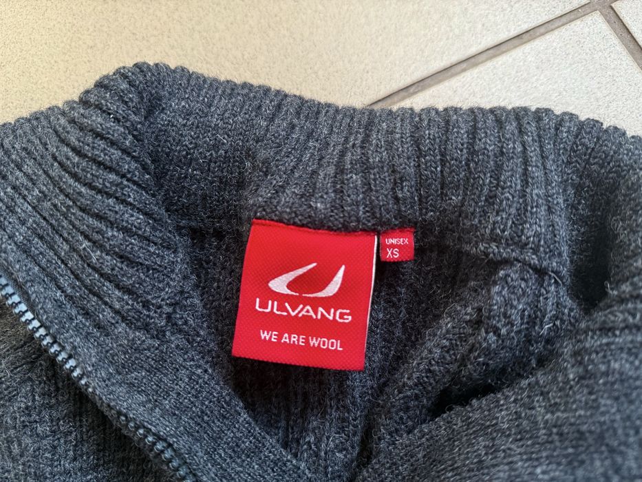Uniwersalny Unisex sweter ULVANG NORWAY  100% Wełna roz XS