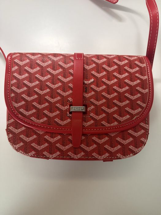 Червона сумка Goyard