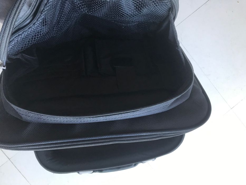 Dell portable laptop bag424590442214215681