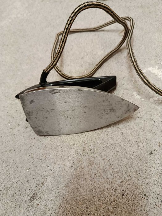 Mini ferro de engomar