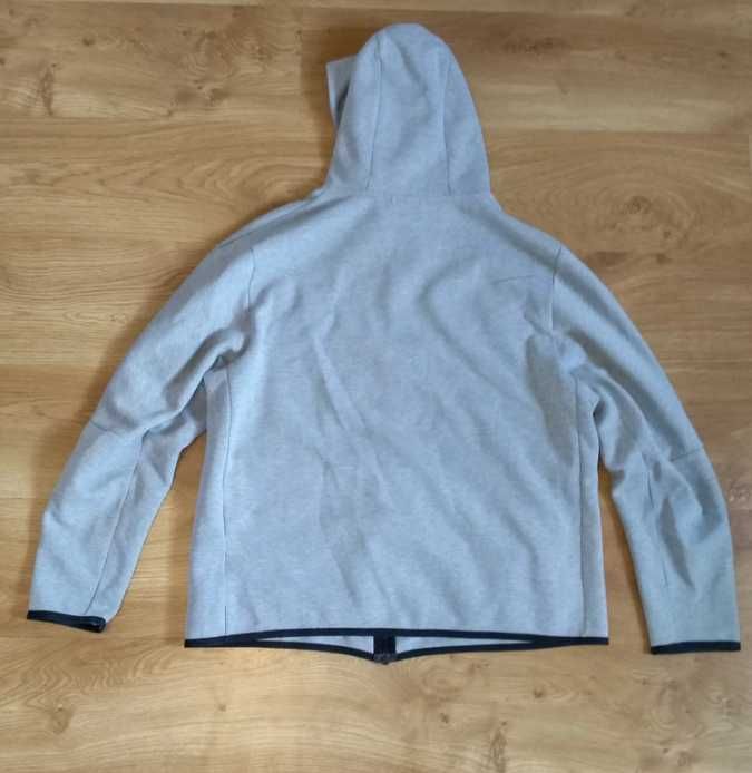 Tech fleece szary jak nowy