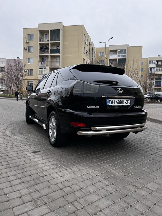 Продам Lexus RX400h