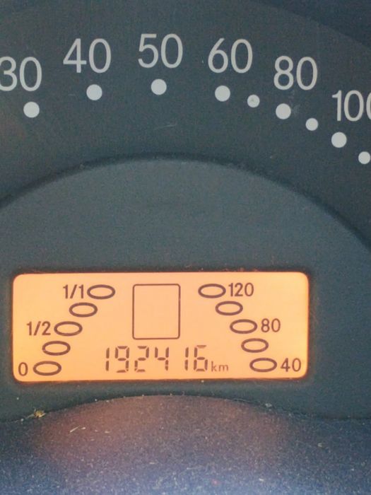 Smart Fortwo 0.6 Automat 2000 – uszkodzony silnik – do remontu / na części