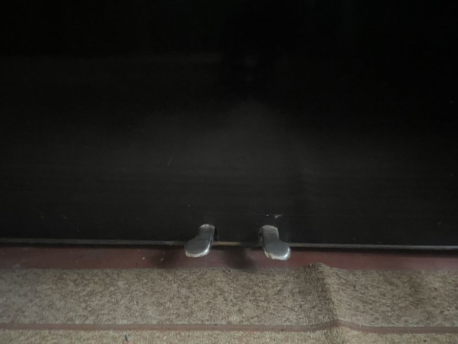 Продам пианино фортепиано