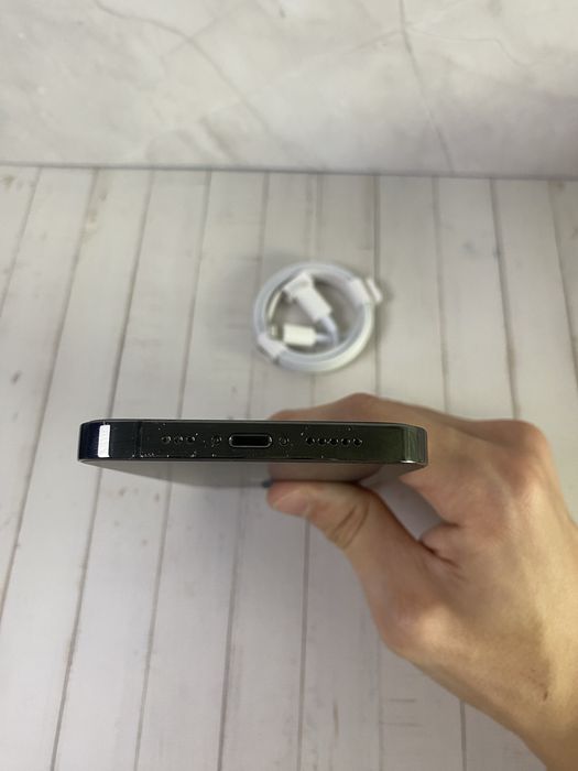 iPhone 13 pro 256GB 100%