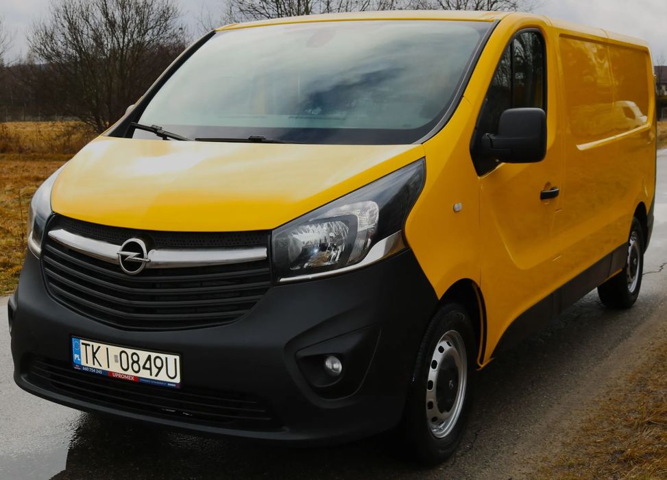 Renault Trafic Vivaro  Długi ! 98000km! Na pojedyńczej turbinie ! Gotowy do pracy !