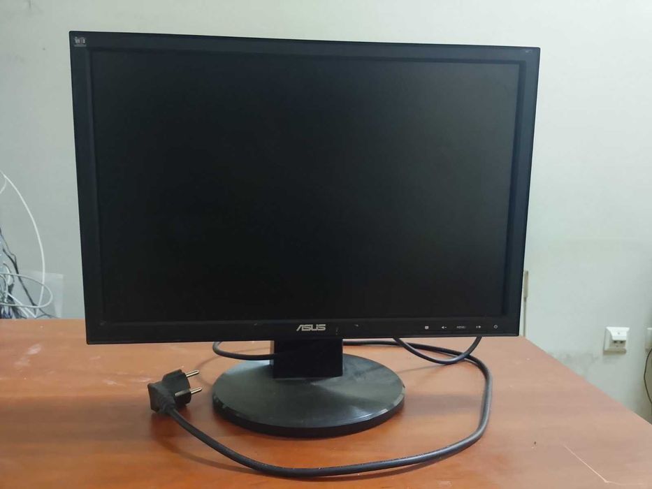 Продам монитор Asus