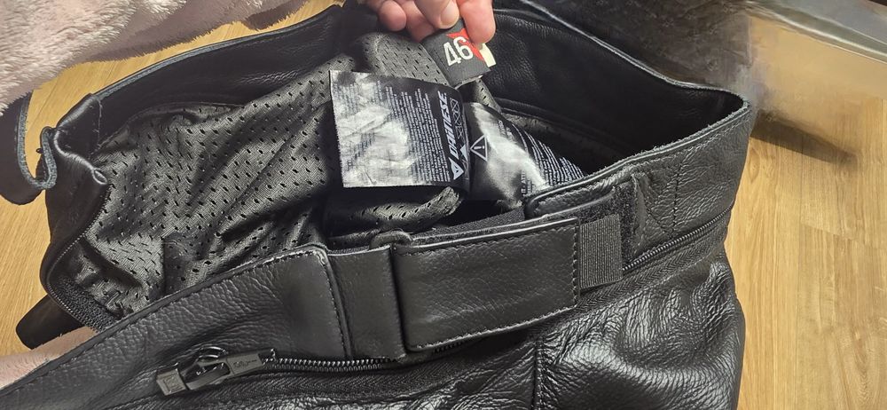 DAINESE Senhora – Calças de Pele | Tamanho 46 | Como Novas