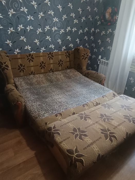 продам. диван   .