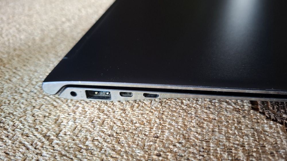Lekki Laptop Ultrabook Samsung Series 9 | Intel i7 | 512 GB SSD | Windows 11 | Zasilacz