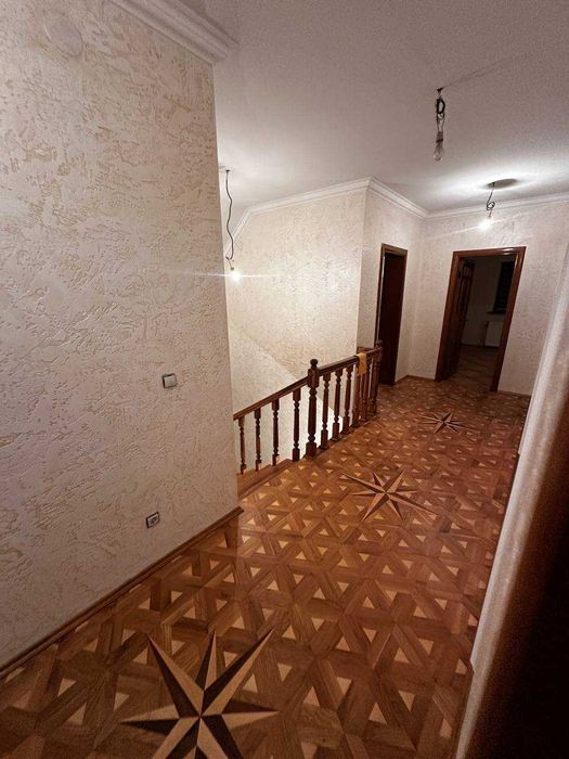 Продається будинок с. Нересниця