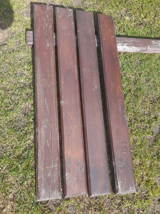 Sztachety z drewna na barierki/ balustrady.