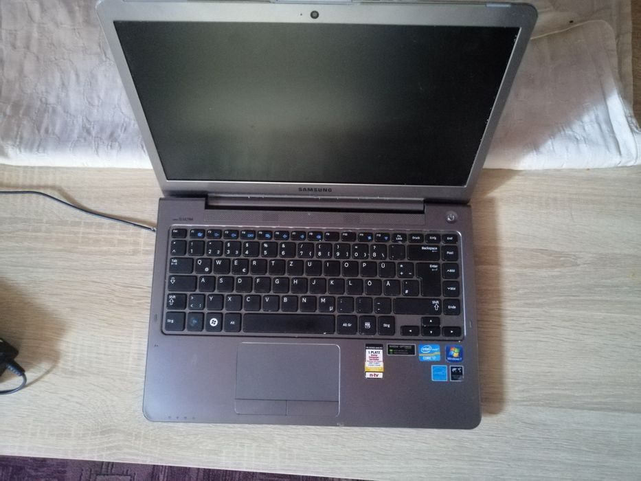 Samsung NP530U4C-S01DE   NA CZĘŚCI
