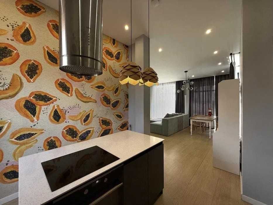 Продаж Будинку з Ремонтом 120 м2 - 6 соток землі, с. Зазим'я, Біля Річки Броварський р-н