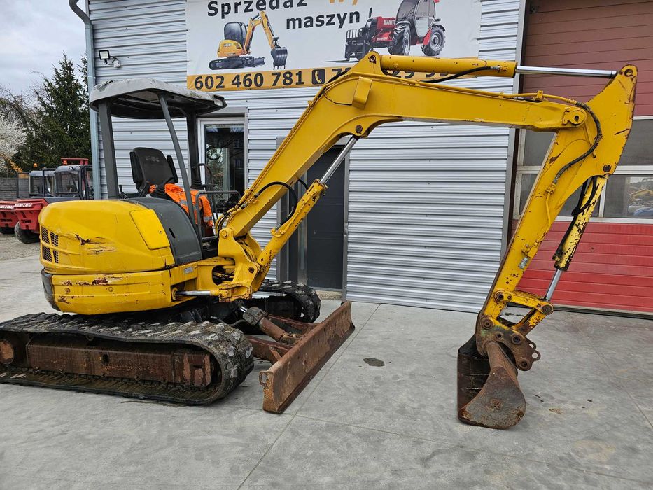 kobelco e50  4700kg.