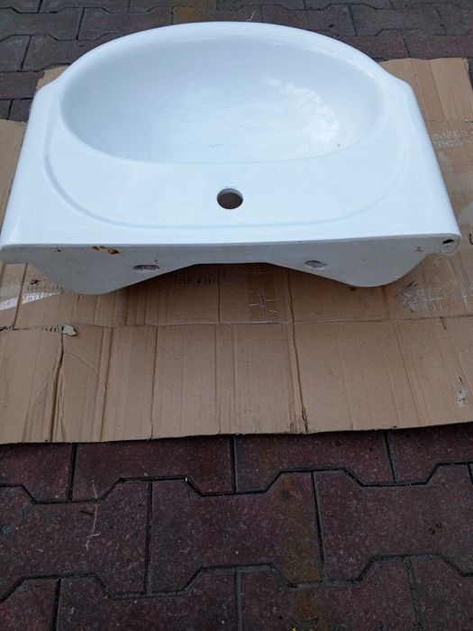 Умывальник раковина ширина 62 см есть дефект