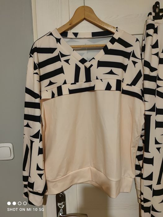 Dres damski L/XL Nowy