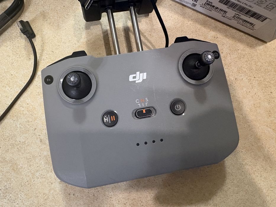 Dron DJI Mini 4 Pro (RC-N2)