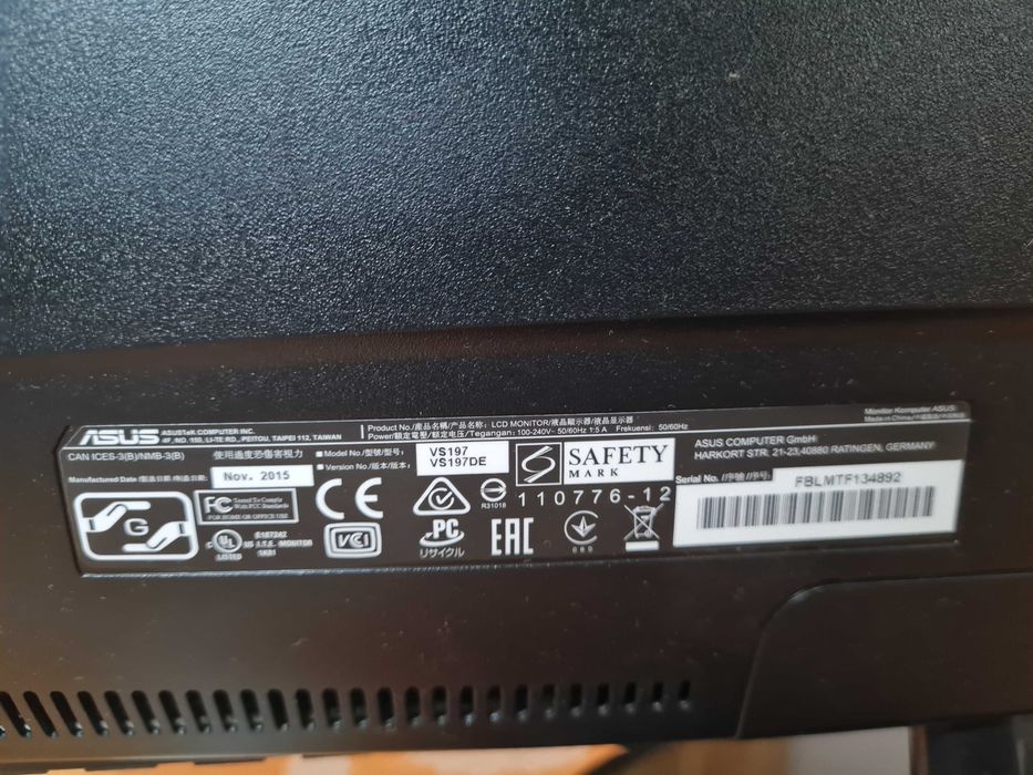 Monitor ASUS VS197DE 18.5" HD — VGA, VESA 75×75