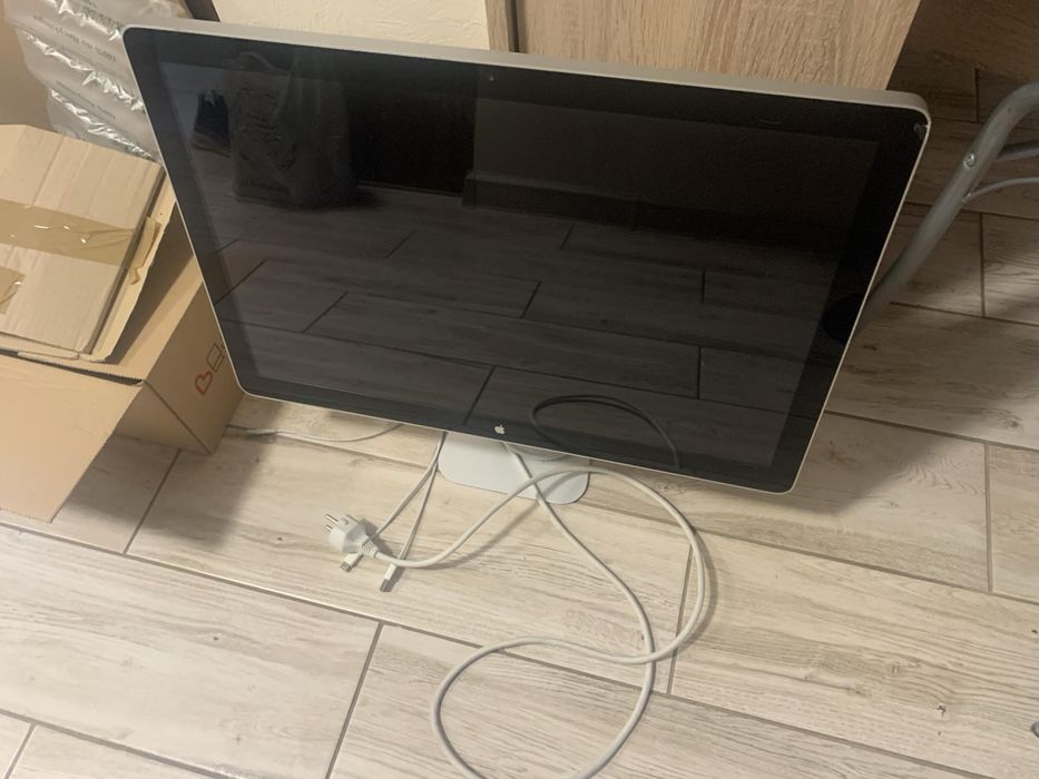 Monitor Apple Cinema Display 24 cale A1267