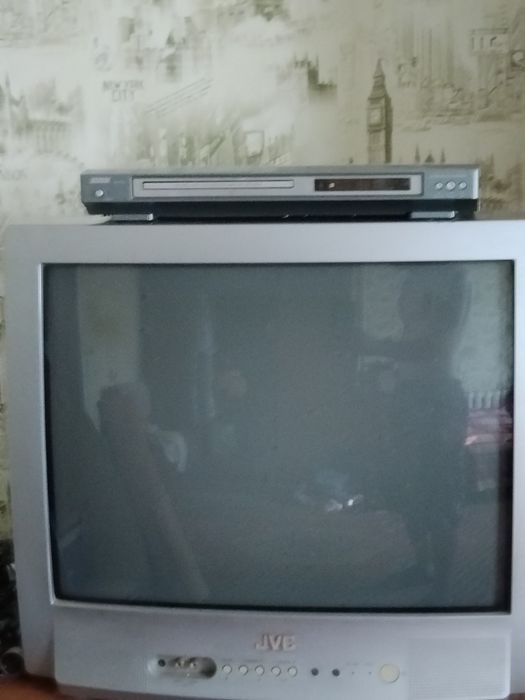 Телевизор JVC бу