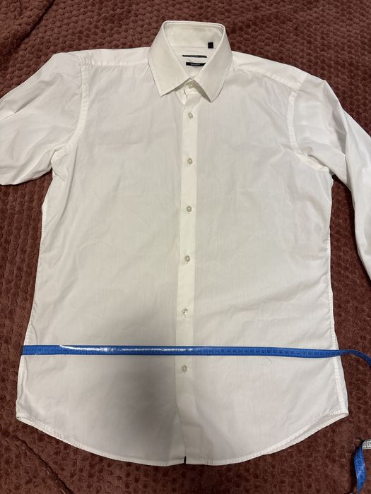 Продам сорочку чоловічу оригінальну від бренду Hugo Boss