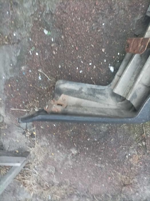 Продам бампера ваз 2108-09