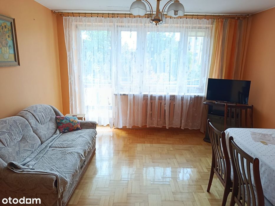 Dwupokojowe mieszkanie w centrum z balkonem i garażem podziemnym
