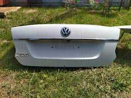 Ляда Volkswagen на моделі, які вказані в описі ришка багажника