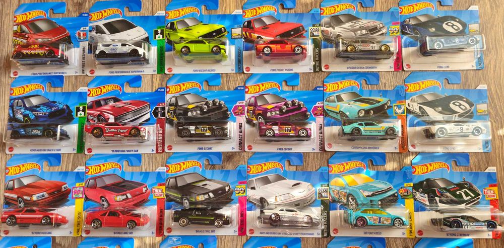 Hot wheels Ford Mustang Sierra Transit GT