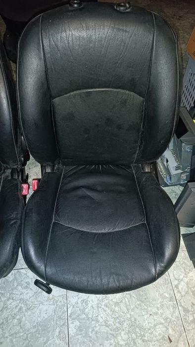 Bancos Peugeot 206 em pele