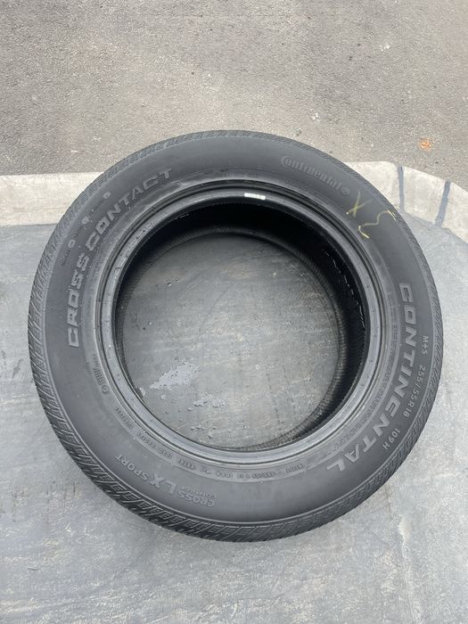 255/55/18 continental crosscontact lx sport